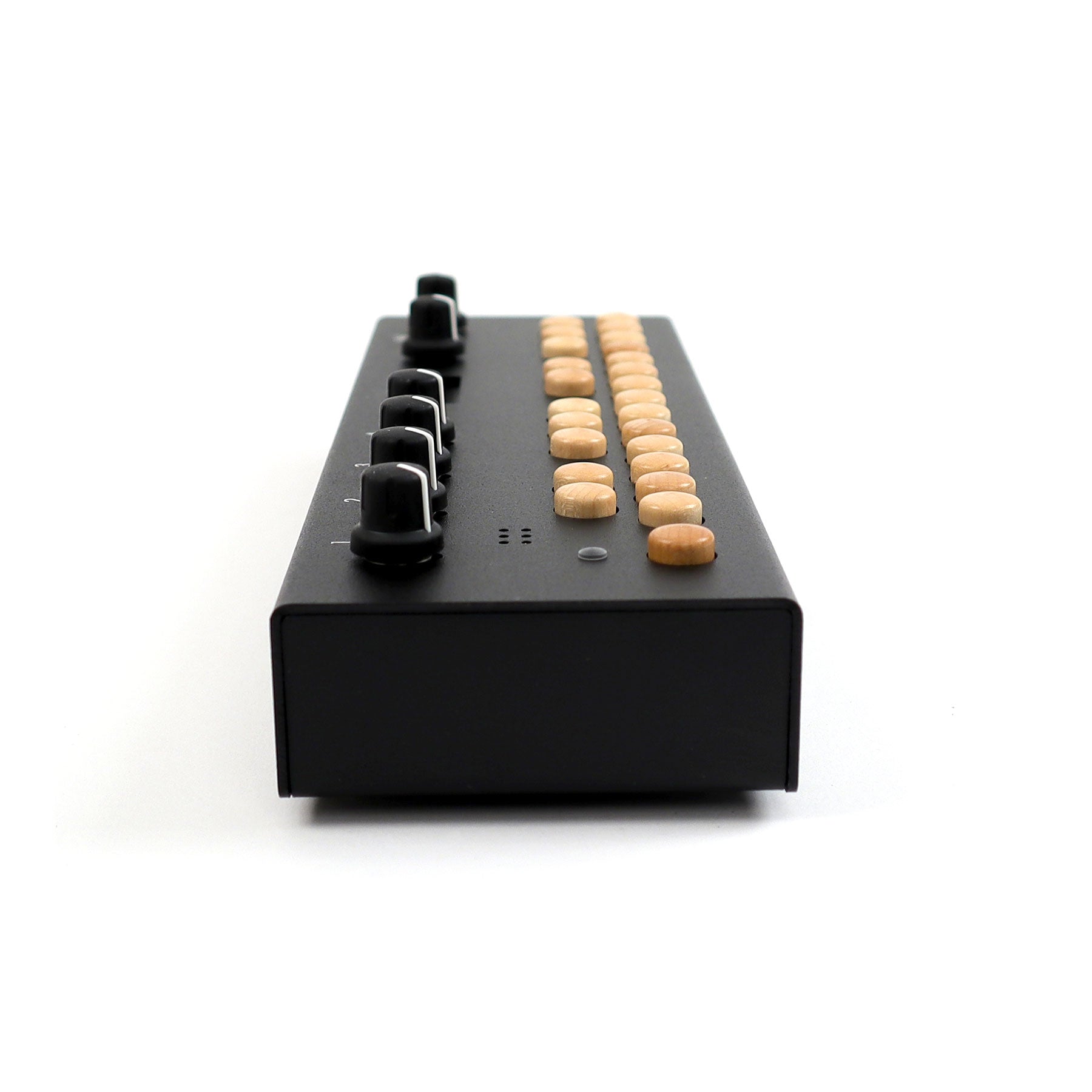 Critter & Guitari Organelle S Black Synthesizer: A Compact and Powerful Sound Machine