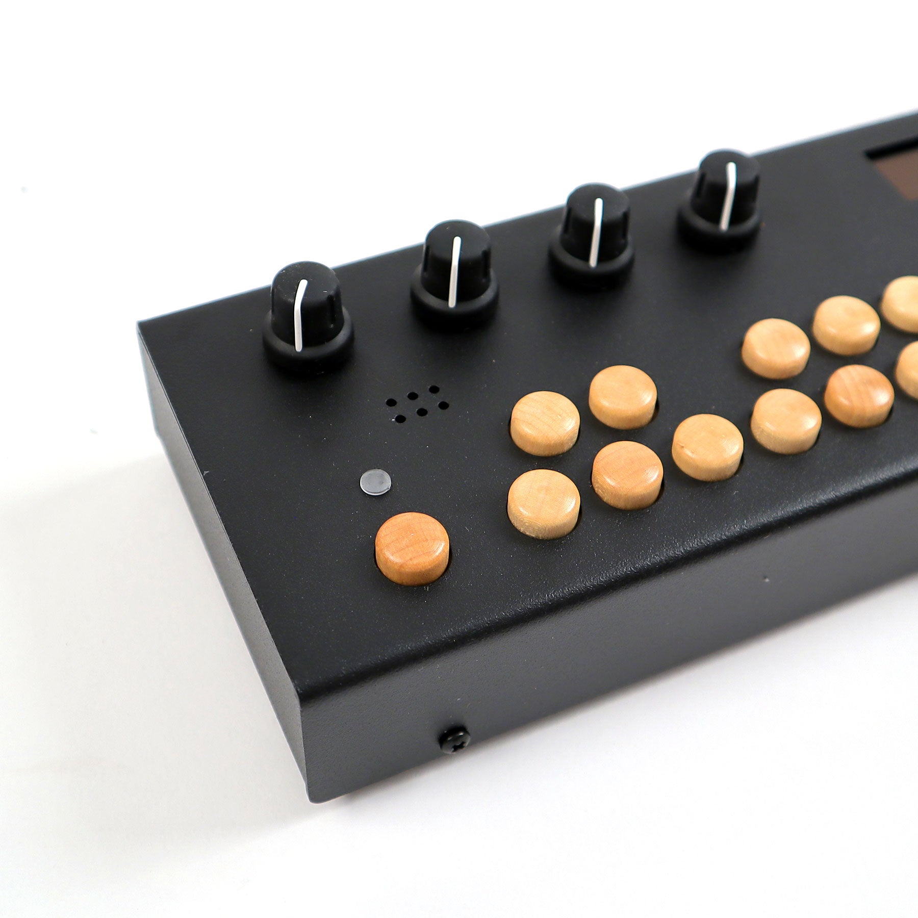 Critter & Guitari Organelle S Black Synthesizer: A Compact and Powerful Sound Machine