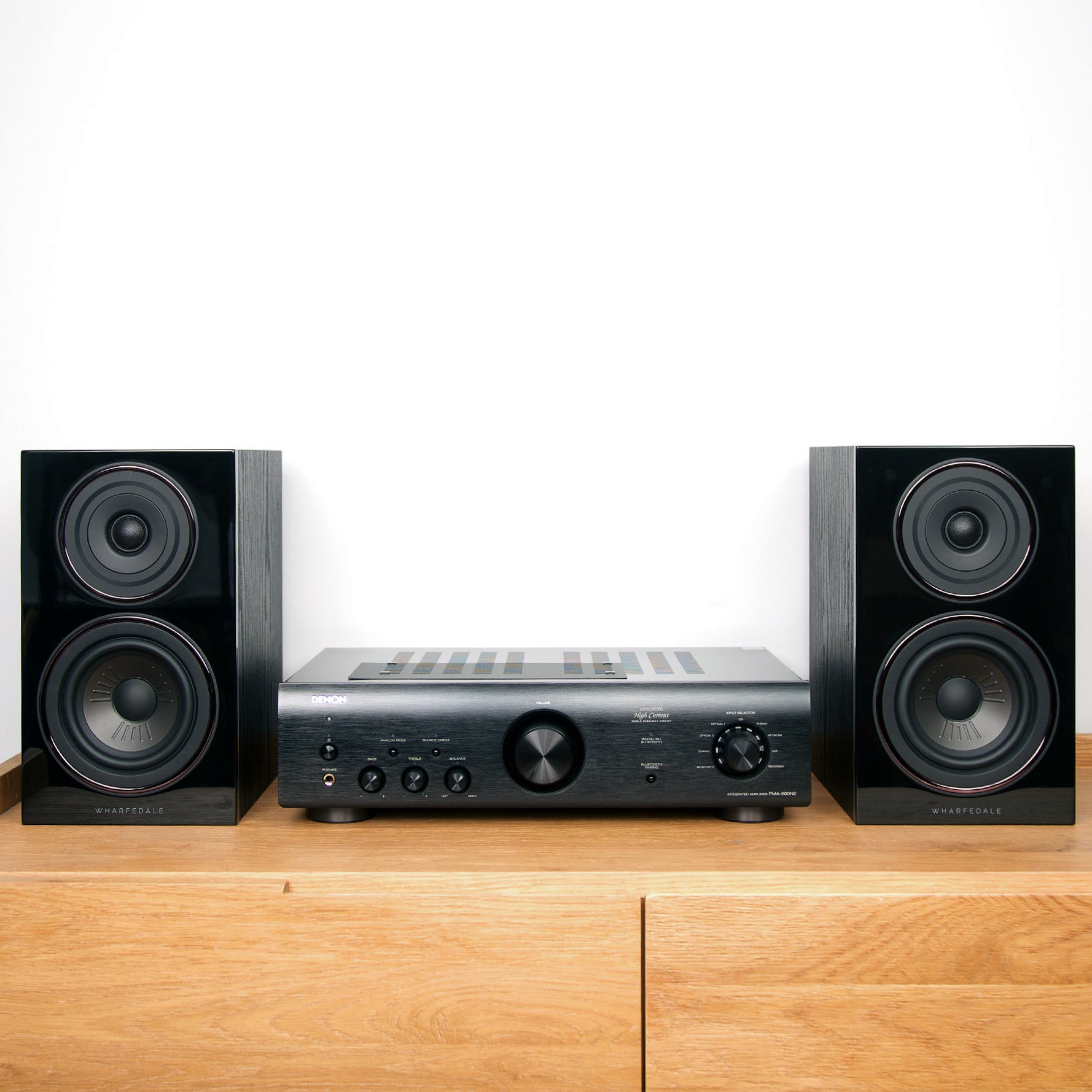 Denon PMA-600NE Amplifier + Wharfedale Diamond 12.1 Speakers Premium Package